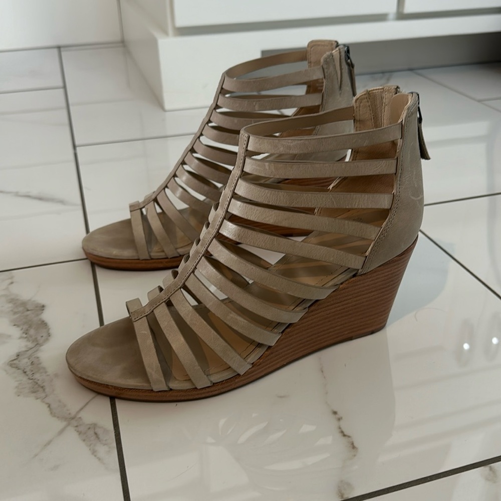 Amazing wedge!